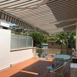 https://il-giglio-bordighera.hotelitalianriviera.com